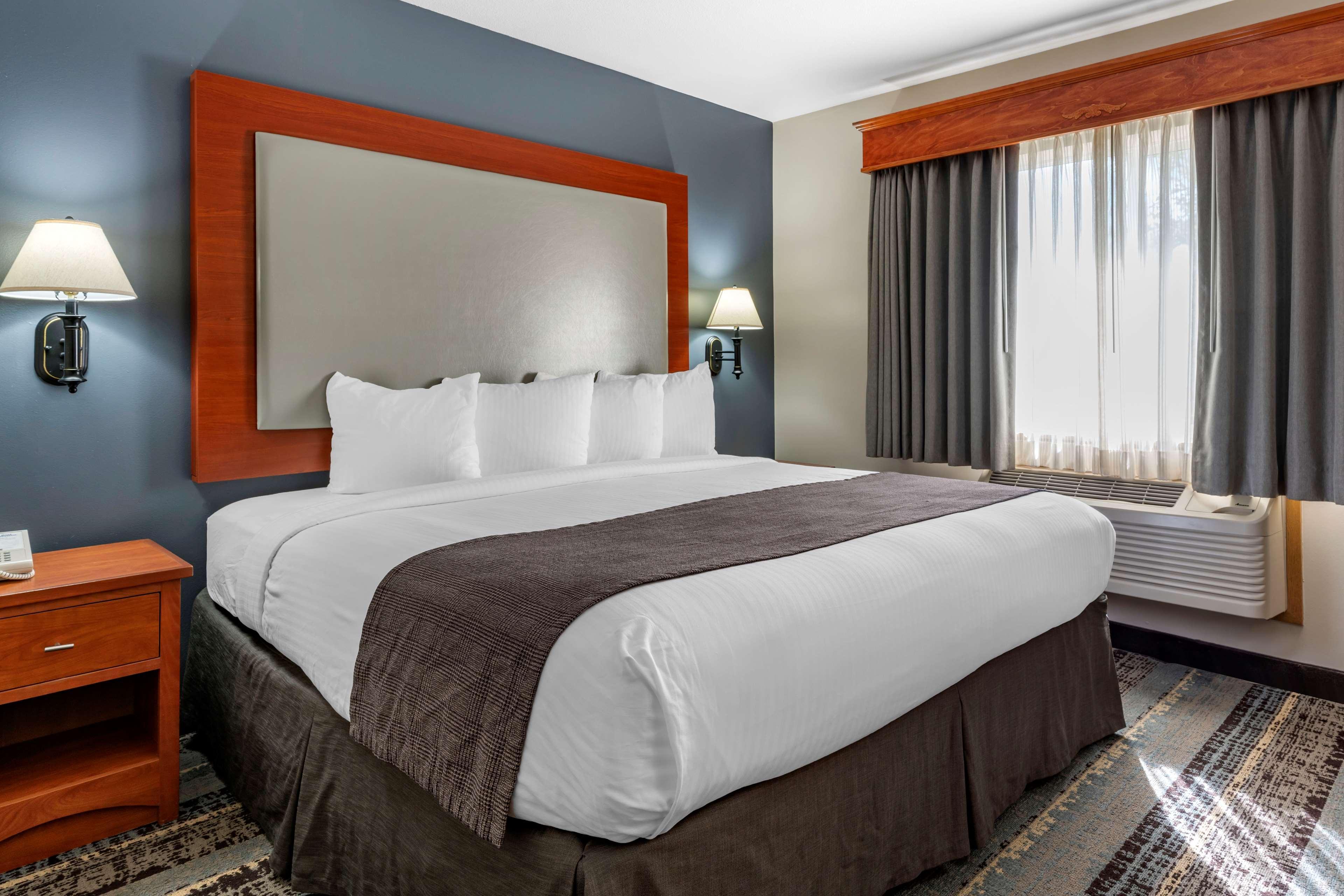 Best Western Newberg Inn Extérieur photo