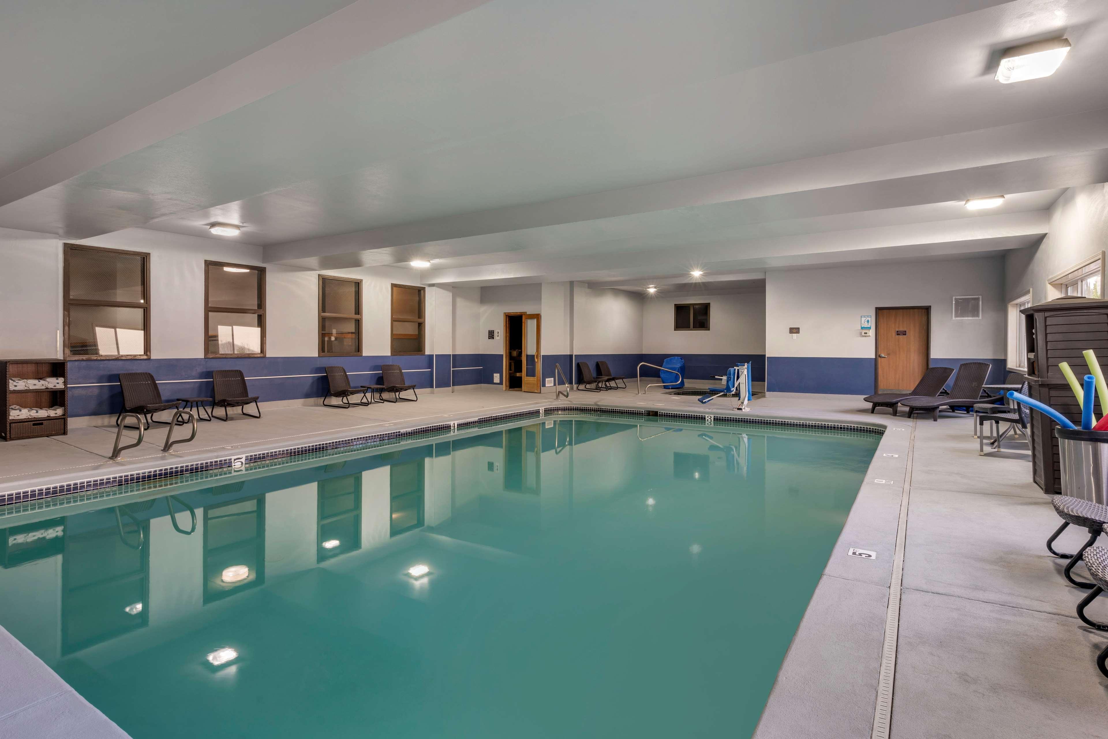 Best Western Newberg Inn Extérieur photo