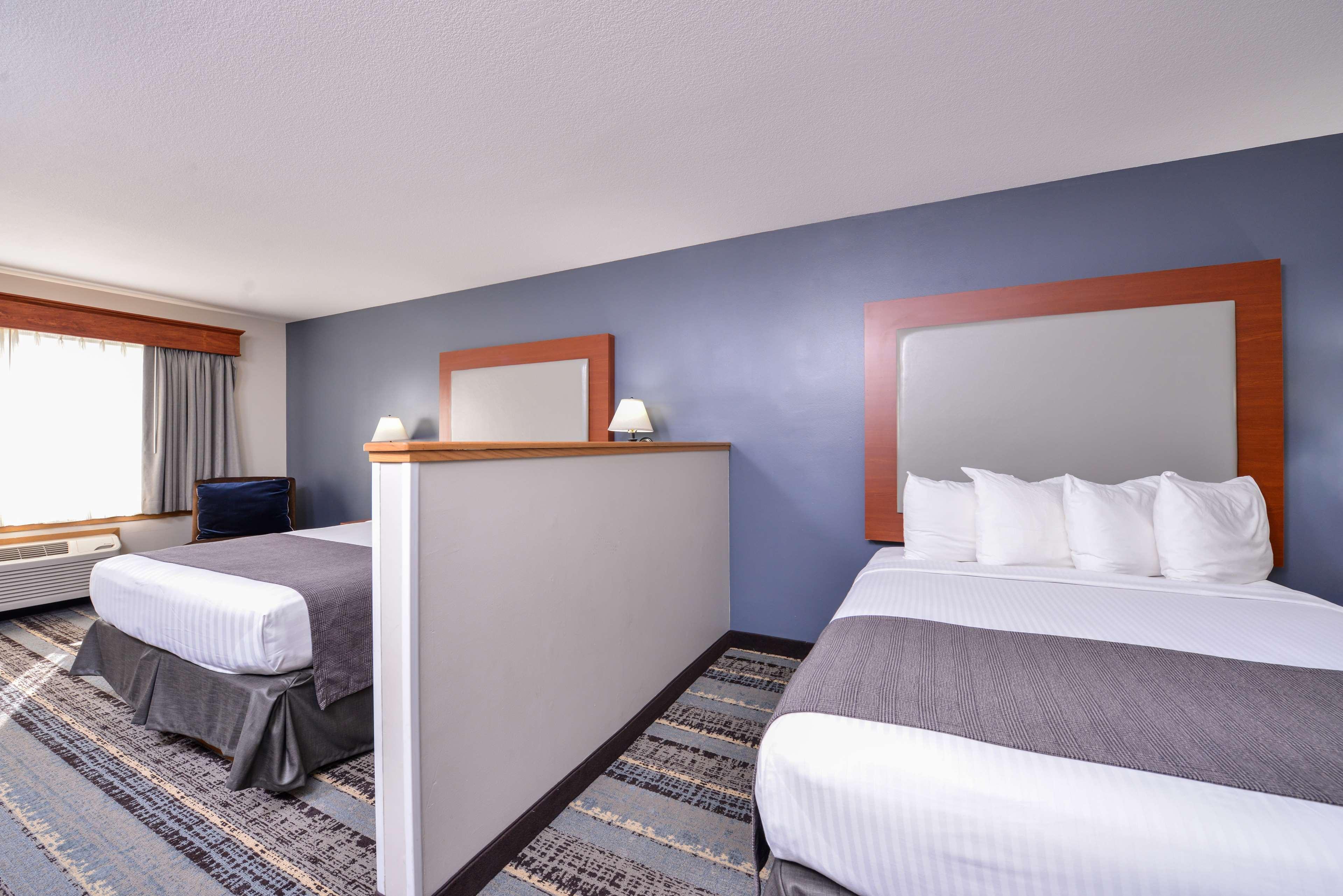 Best Western Newberg Inn Extérieur photo