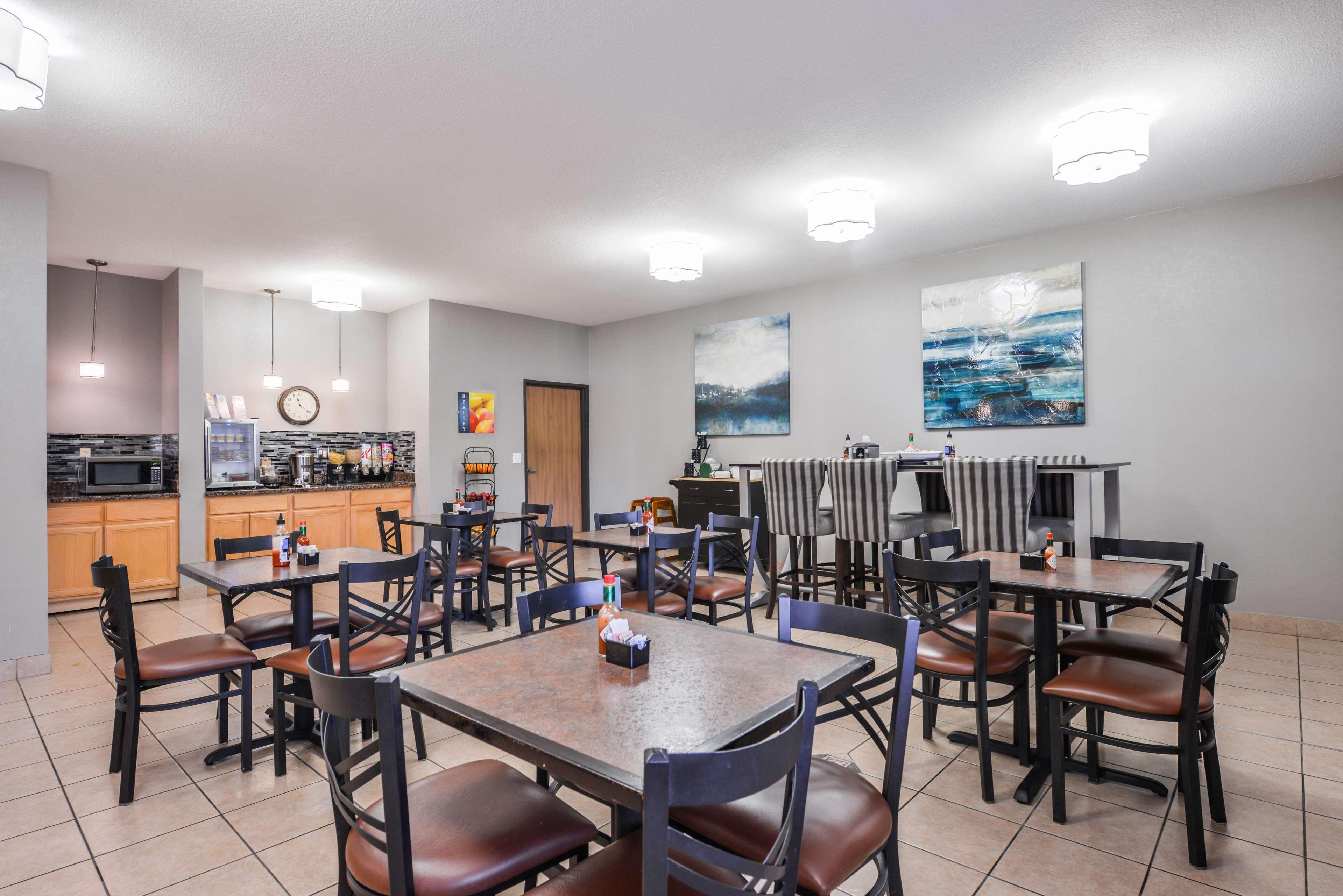 Best Western Newberg Inn Extérieur photo